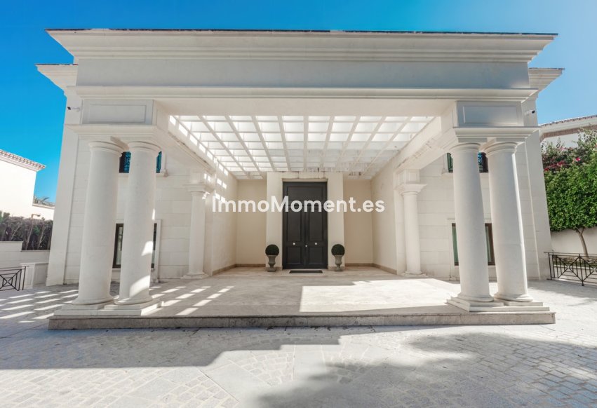 Wiederverkauf - Freistehende Villa - Marbella - Sierra Blanca