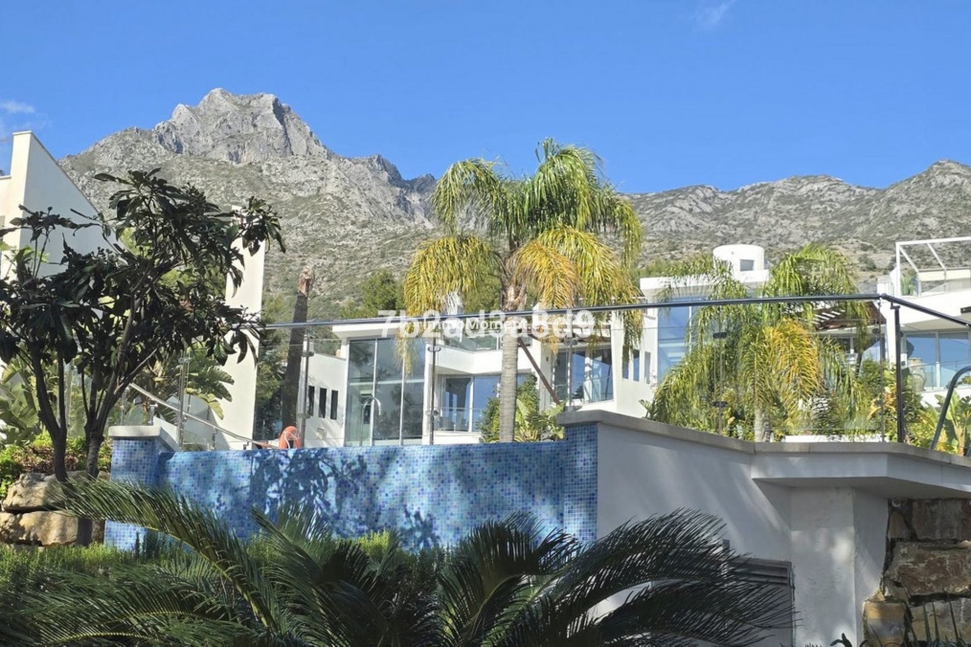 Wiederverkauf - Freistehende Villa - Marbella - The Golden Mile