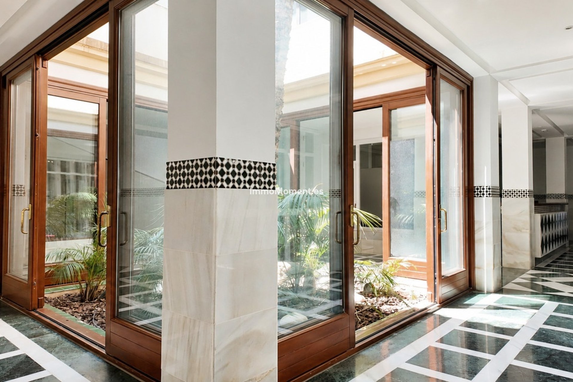 Wiederverkauf - Freistehende Villa - Marbella - The Golden Mile