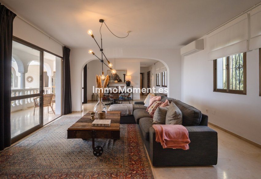 Wiederverkauf - Freistehende Villa - Mijas - Sierrezuela