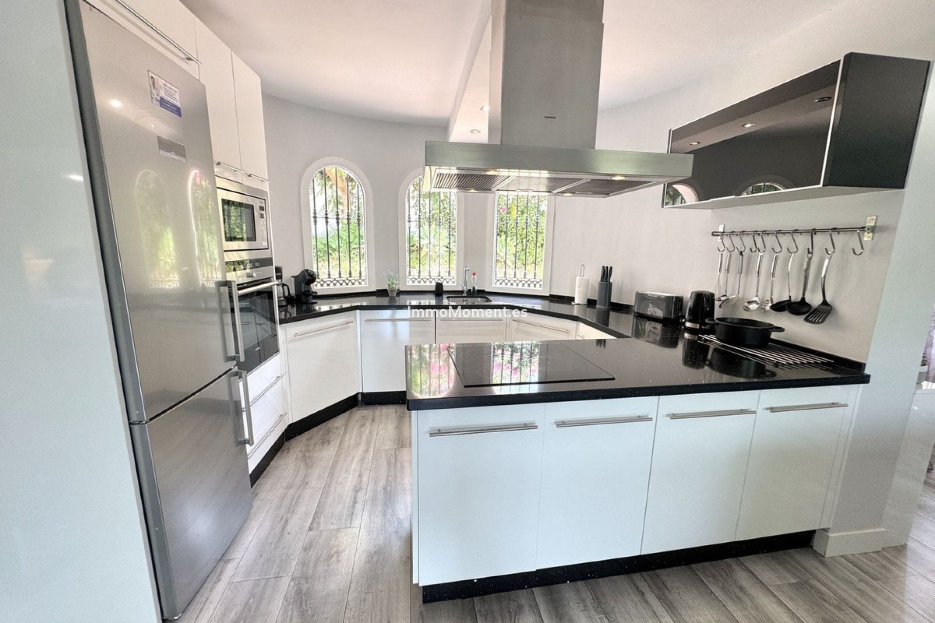 Wiederverkauf - Freistehende Villa - Mijas - Sierrezuela