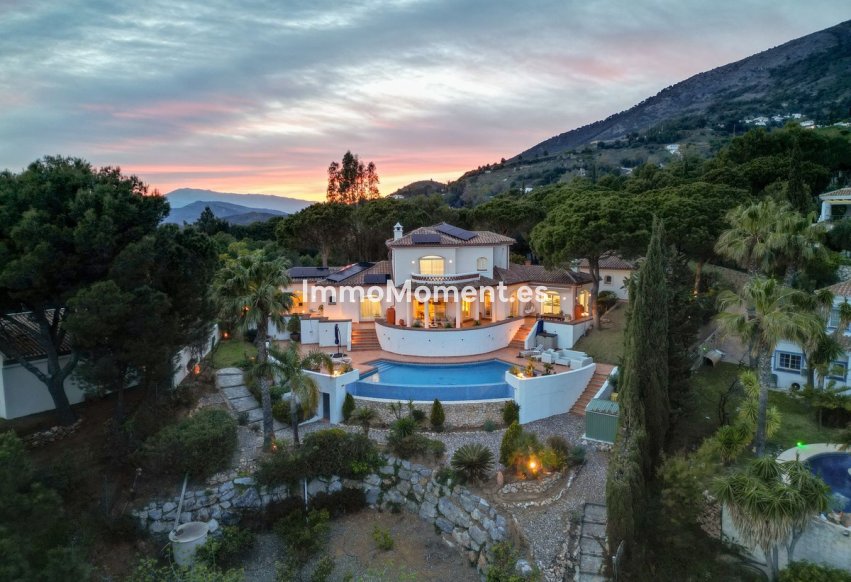 Wiederverkauf - Freistehende Villa - Mijas - Valtocado