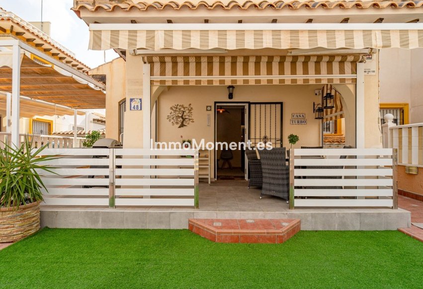 Wiederverkauf - Freistehende Villa - Orihuela - Cabo roig - La Zenia