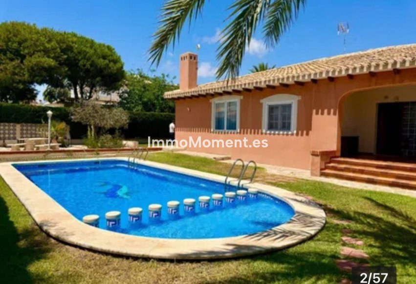 Wiederverkauf - Freistehende Villa - Orihuela - Cabo Roig
