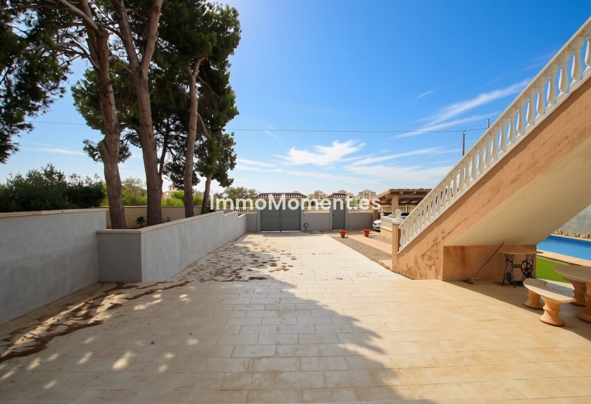 Wiederverkauf - Freistehende Villa - Orihuela - Campoamor