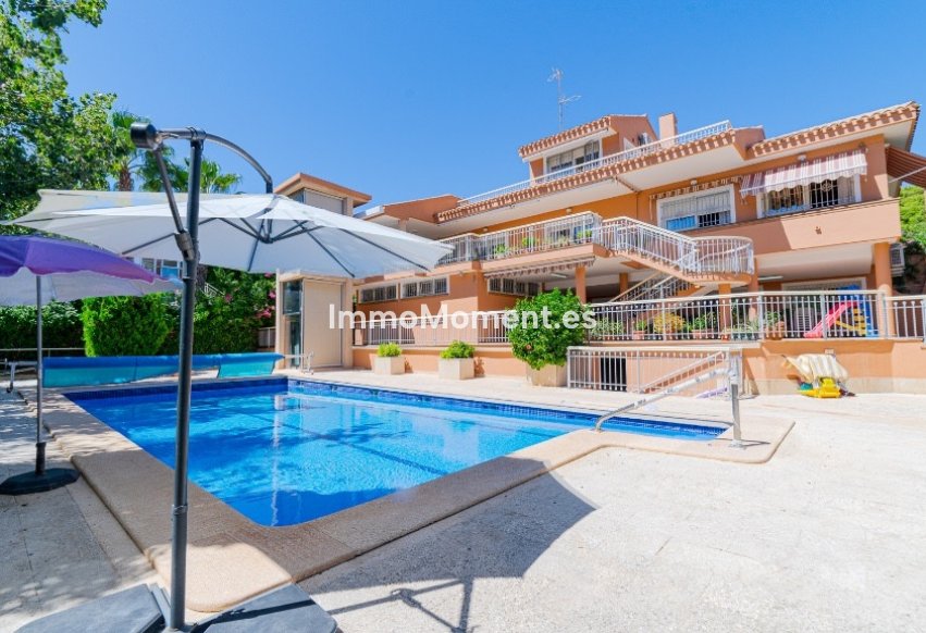 Wiederverkauf - Freistehende Villa - Orihuela - Campoamor