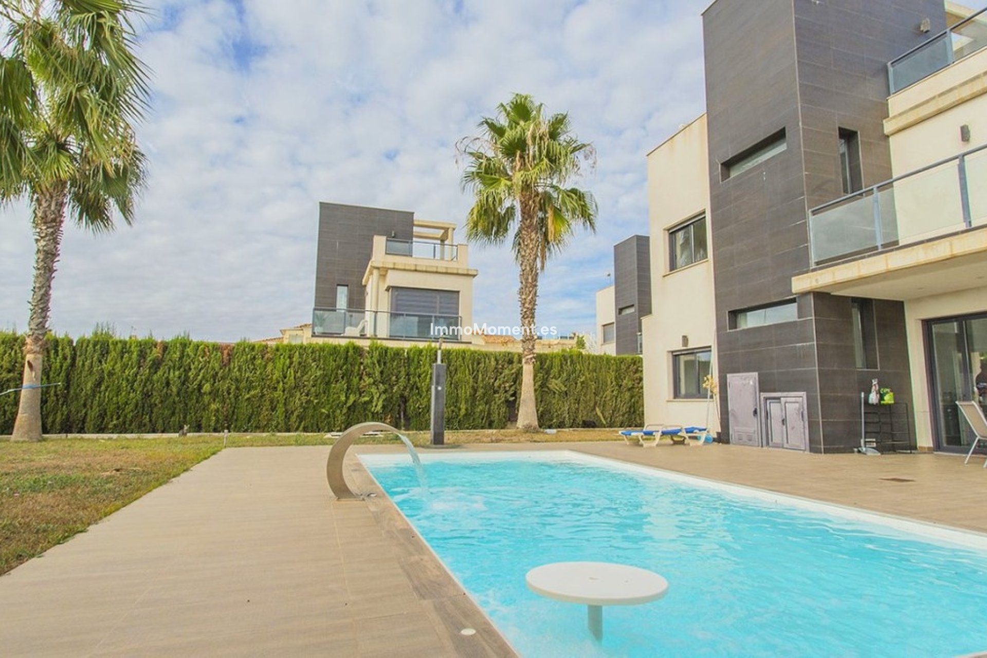 Wiederverkauf - Freistehende Villa - Orihuela Costa - Cabo roig - La Zenia