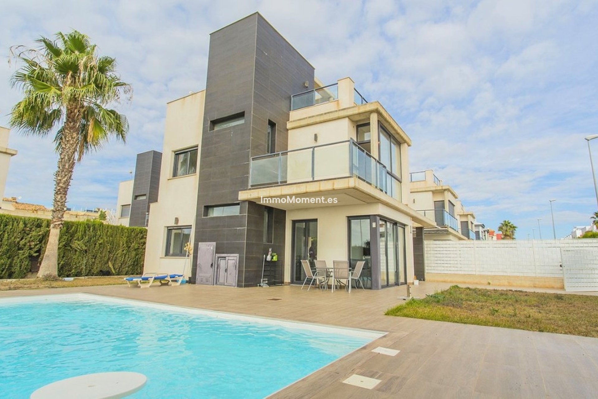 Wiederverkauf - Freistehende Villa - Orihuela Costa - Cabo roig - La Zenia