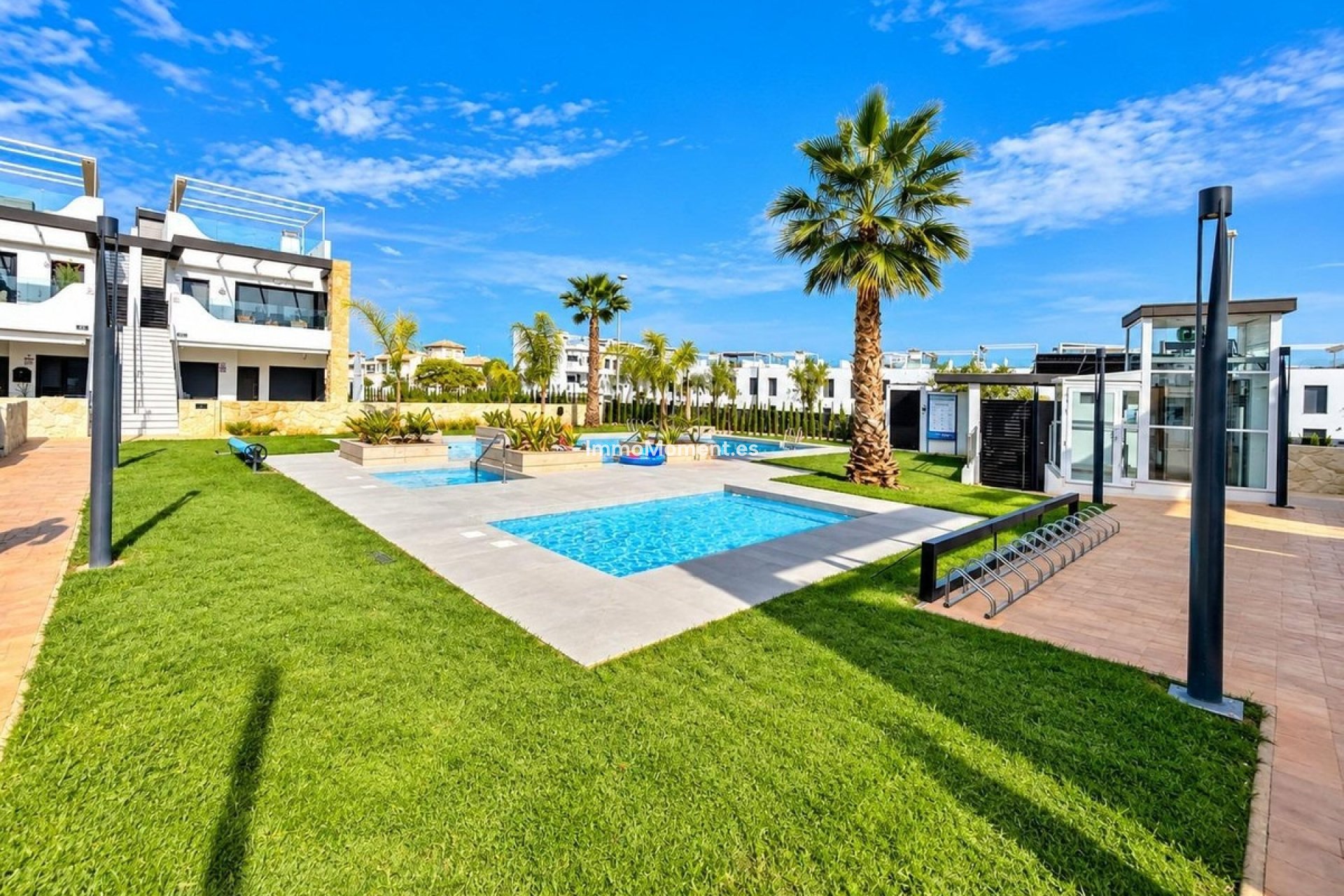 Wiederverkauf - Freistehende Villa - Orihuela Costa - Punta Prima