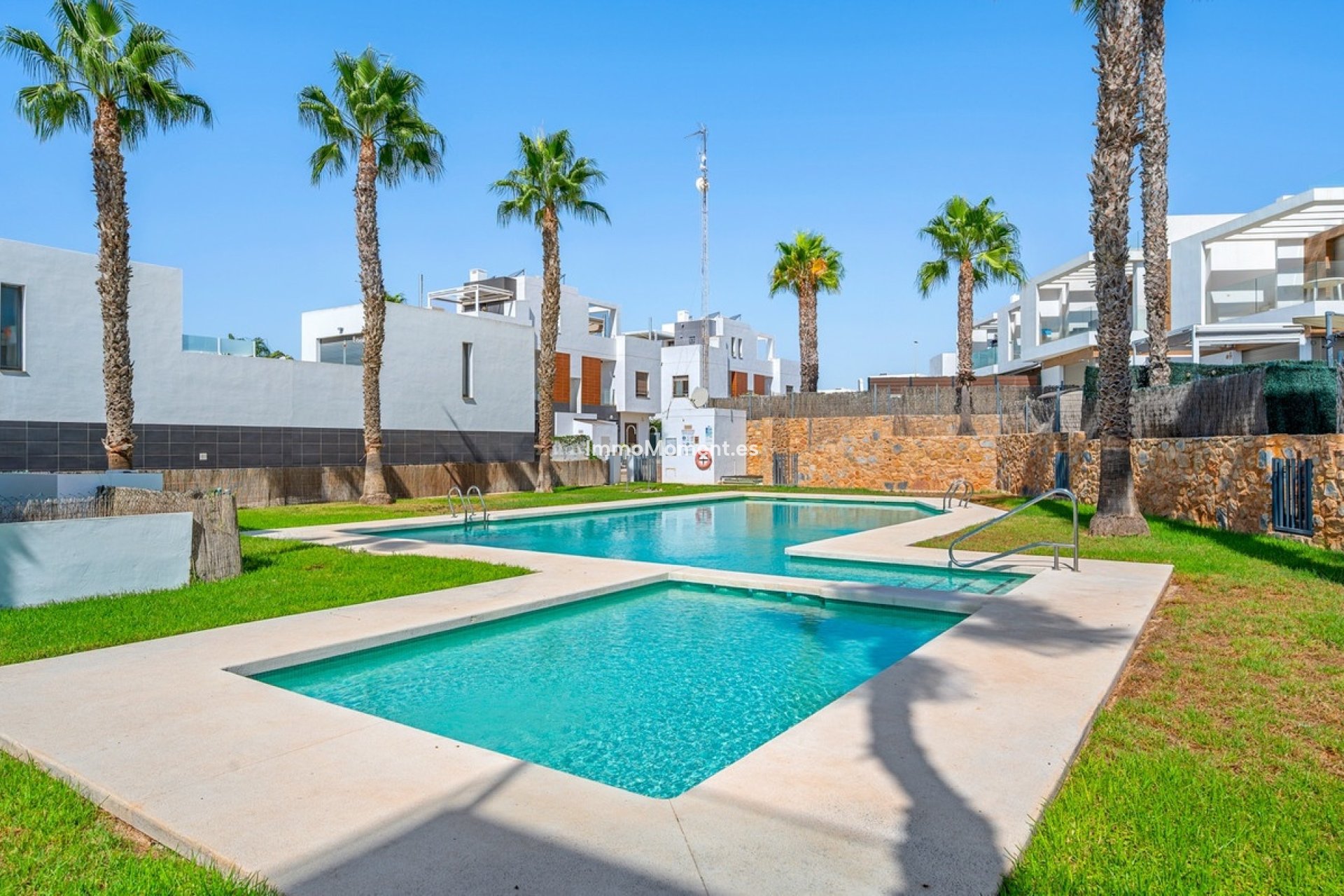Wiederverkauf - Freistehende Villa - Orihuela Costa - Villamartín