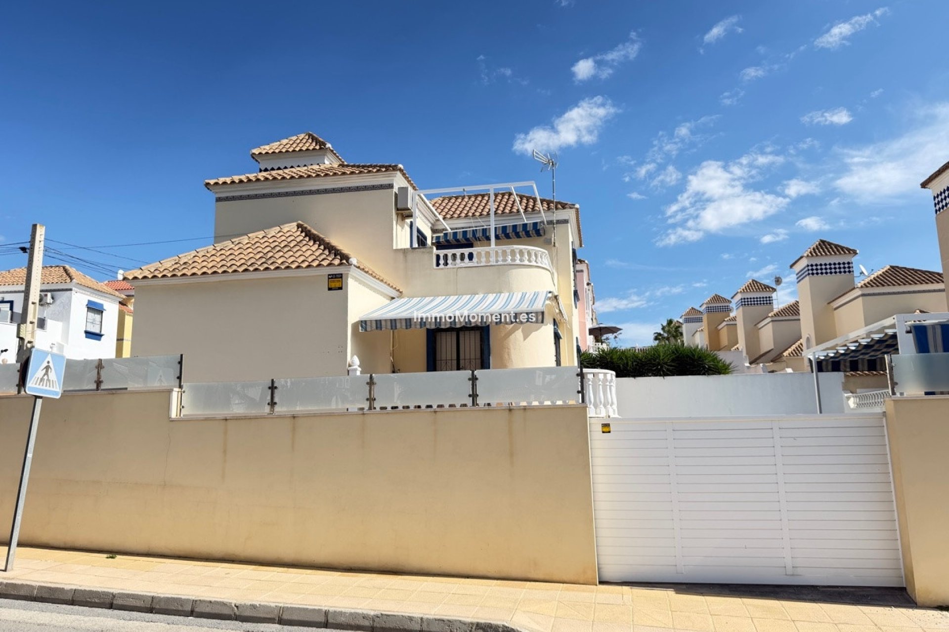 Wiederverkauf - Freistehende Villa - Orihuela Costa - Villamartín