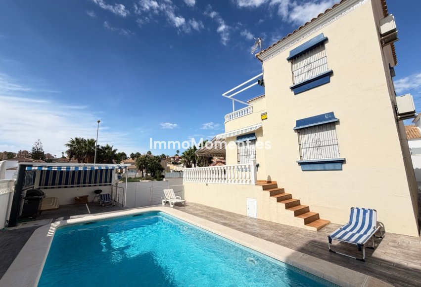 Wiederverkauf - Freistehende Villa - Orihuela Costa - Villamartín