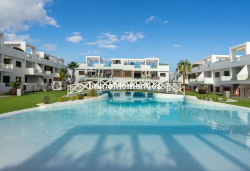 Wiederverkauf - Freistehende Villa - Orihuela - Los Balcones - Los Altos del Edén