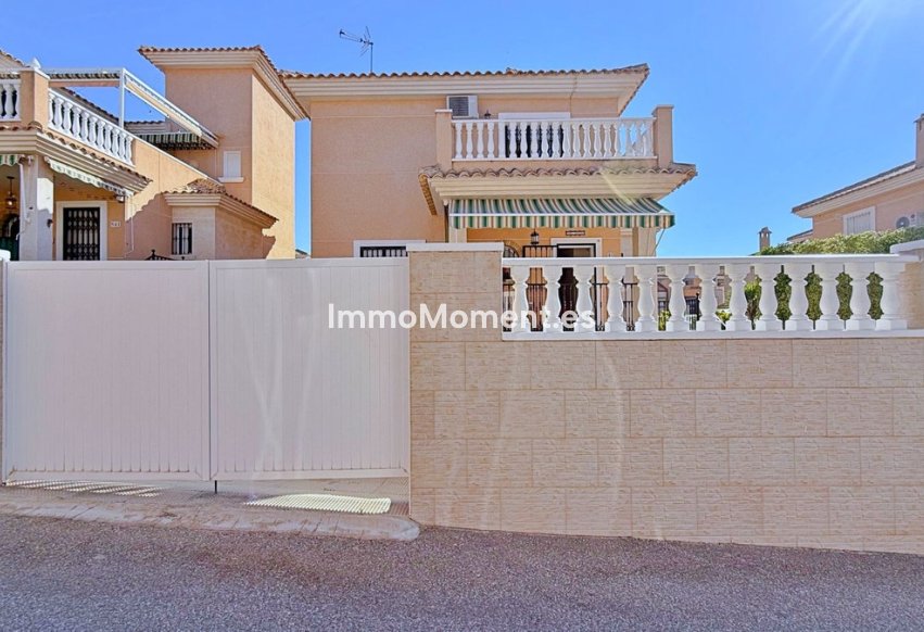 Wiederverkauf - Freistehende Villa - Orihuela - Orihuela Costa