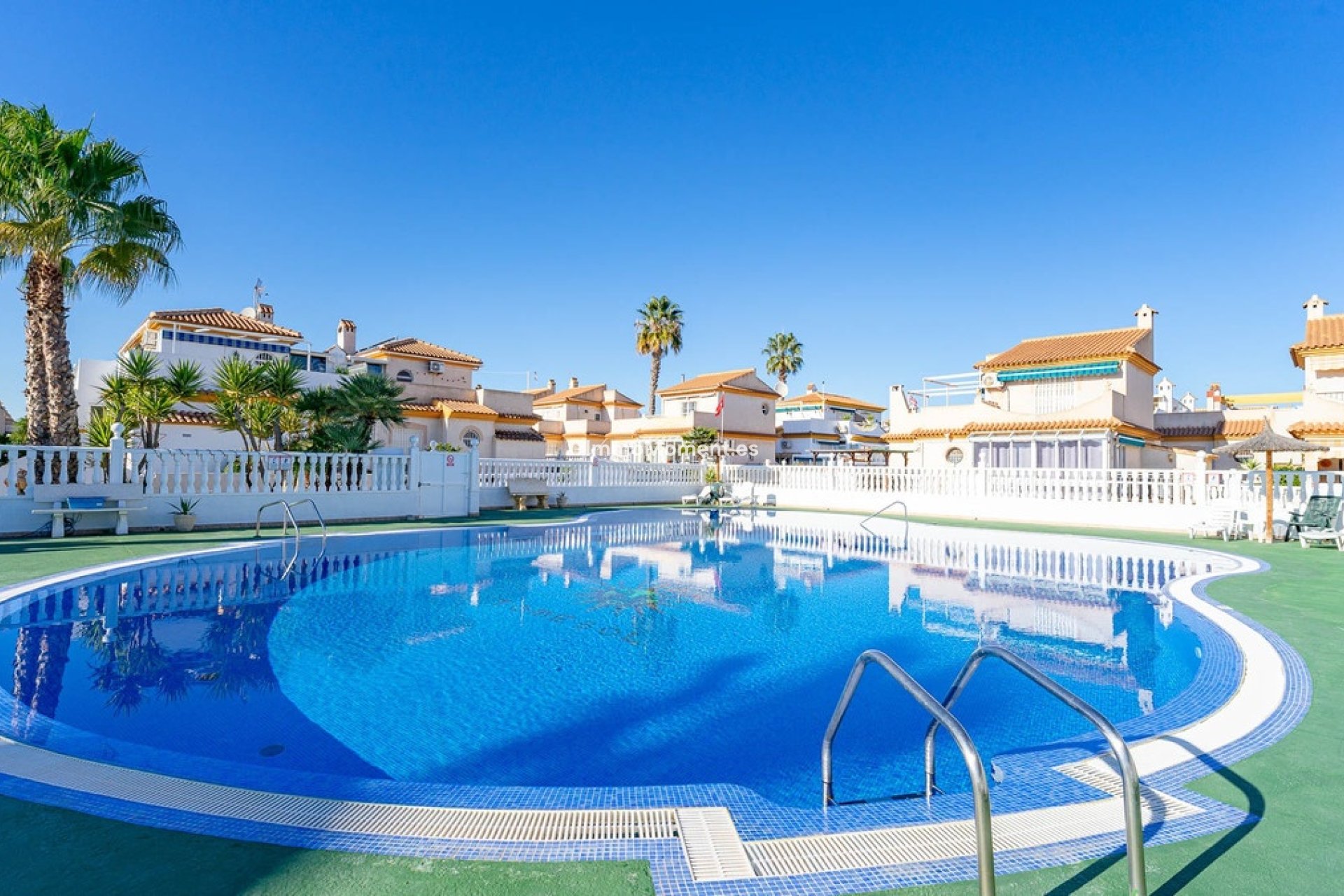Wiederverkauf - Freistehende Villa - Orihuela - Playa Flamenca