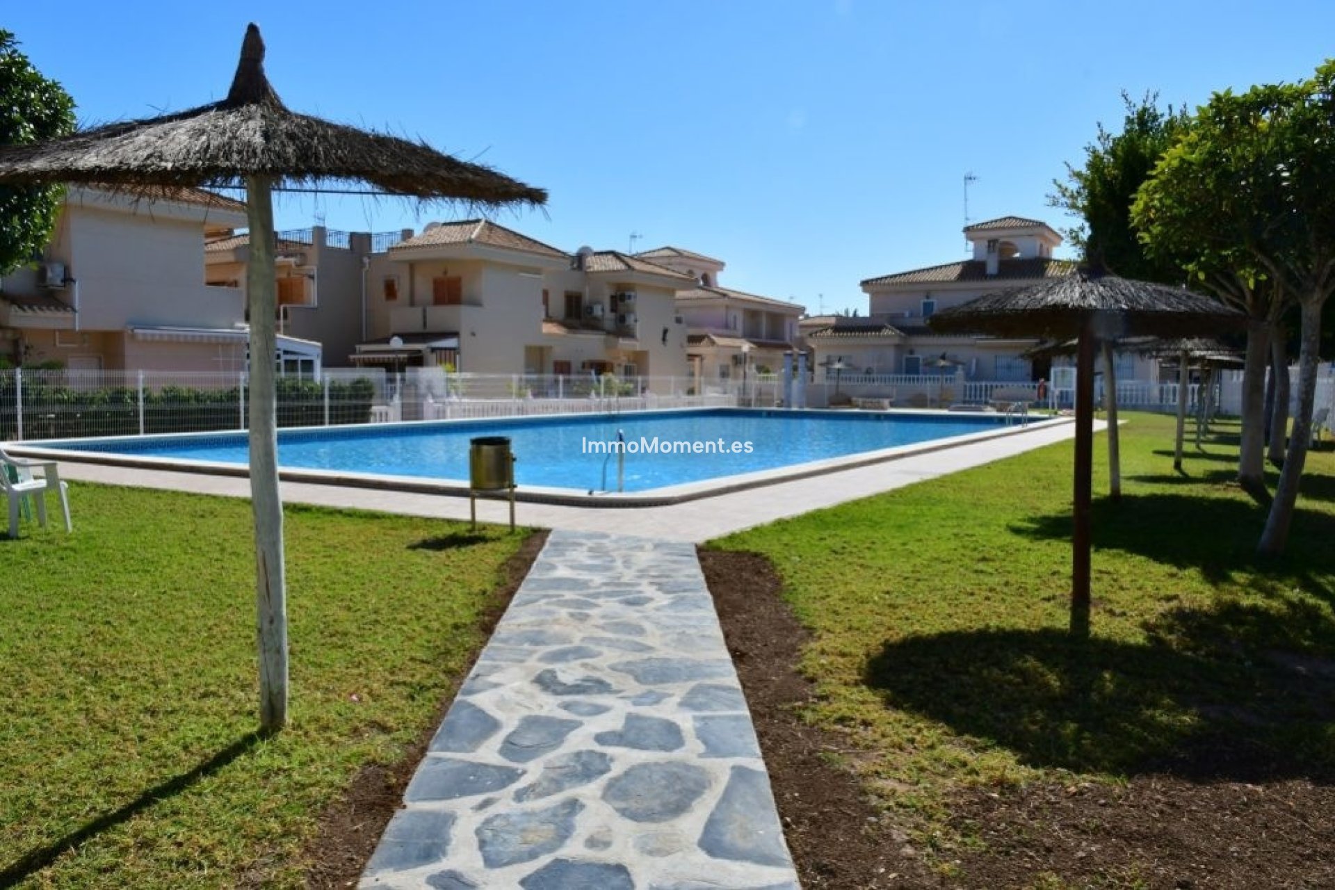 Wiederverkauf - Freistehende Villa - Orihuela - Playa Flamenca