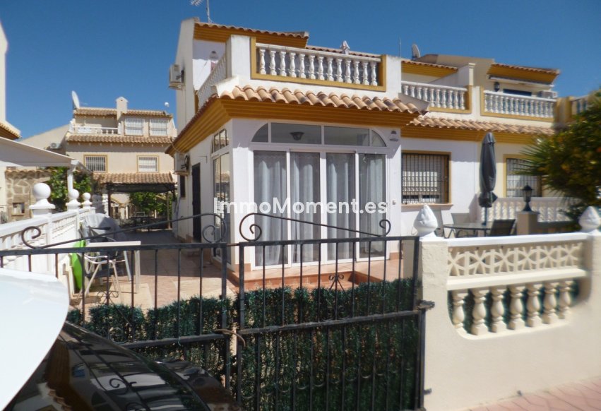 Wiederverkauf - Freistehende Villa - Orihuela - Playa Flamenca