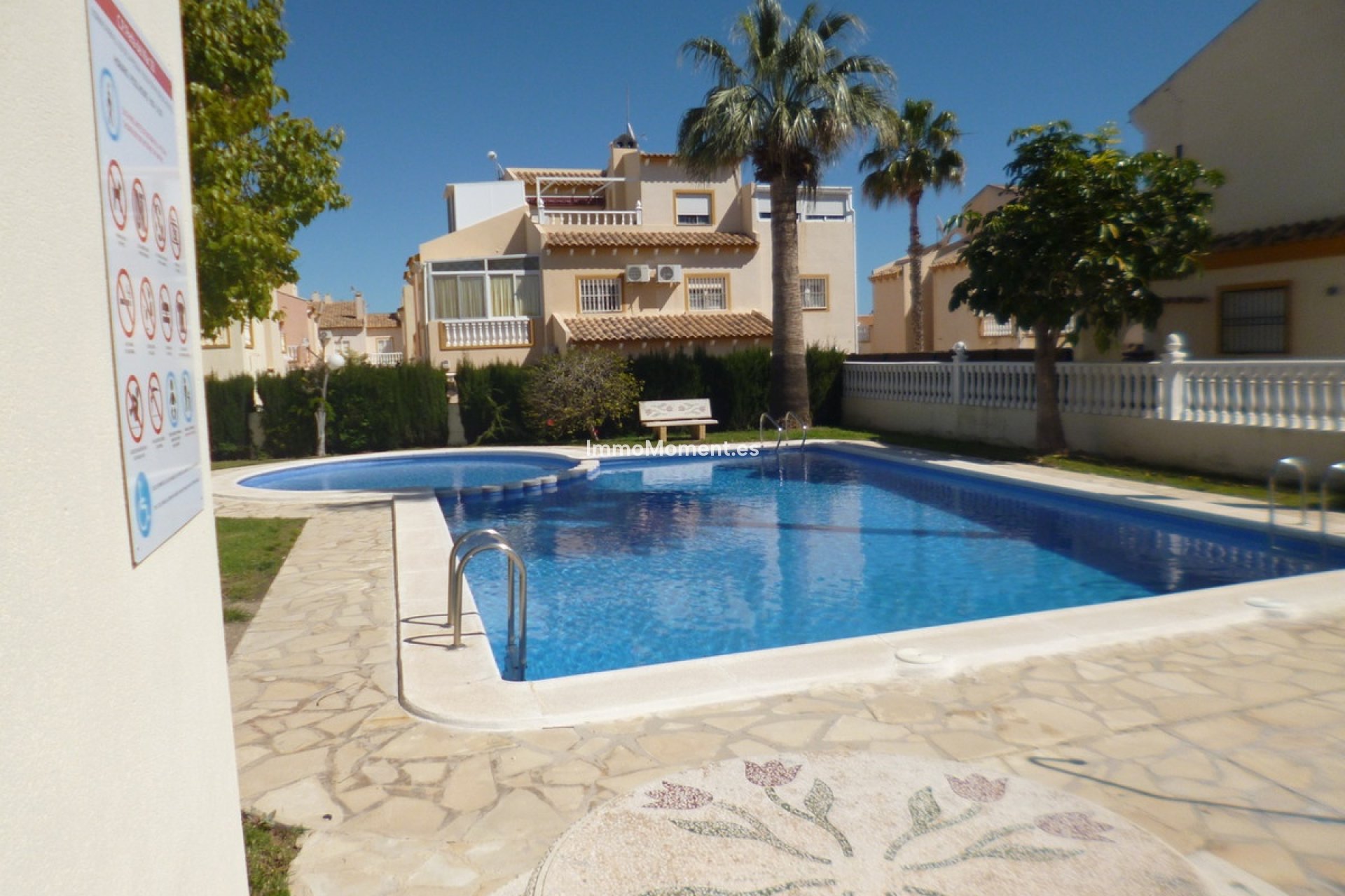 Wiederverkauf - Freistehende Villa - Orihuela - Playa Flamenca