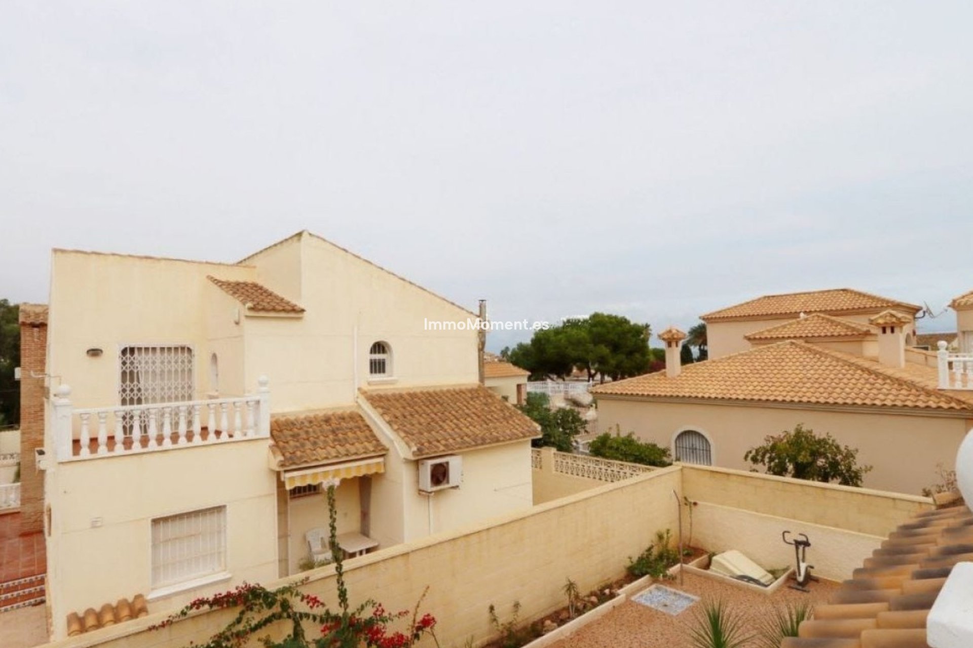 Wiederverkauf - Freistehende Villa - Orihuela - Playa Flamenca