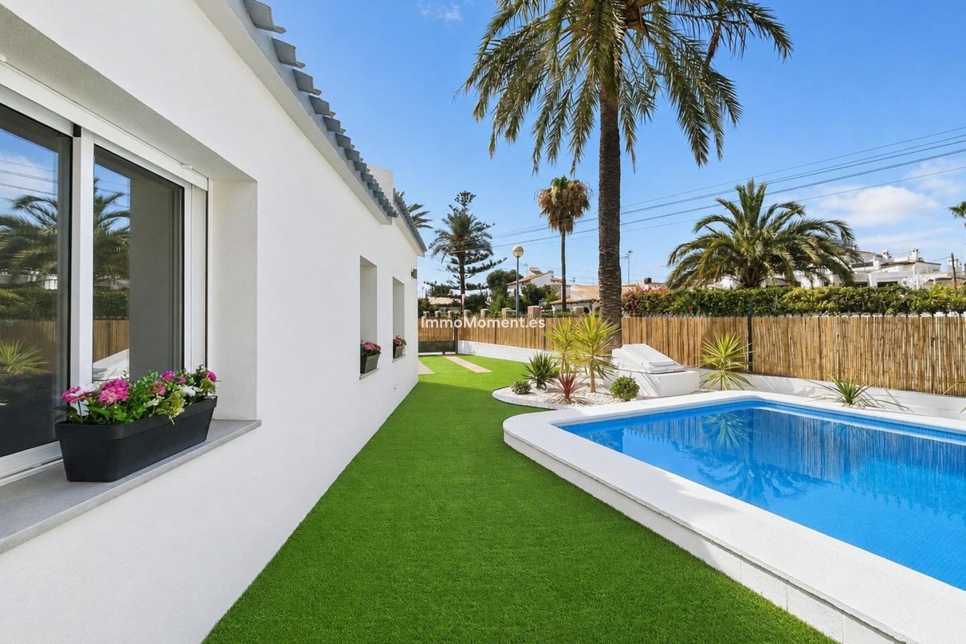 Wiederverkauf - Freistehende Villa - Orihuela - Punta Prima
