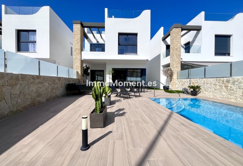 Wiederverkauf - Freistehende Villa - Orihuela - Punta Prima