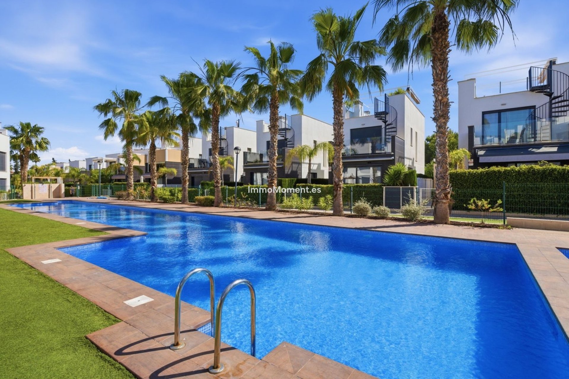 Wiederverkauf - Freistehende Villa - Orihuela - Punta Prima