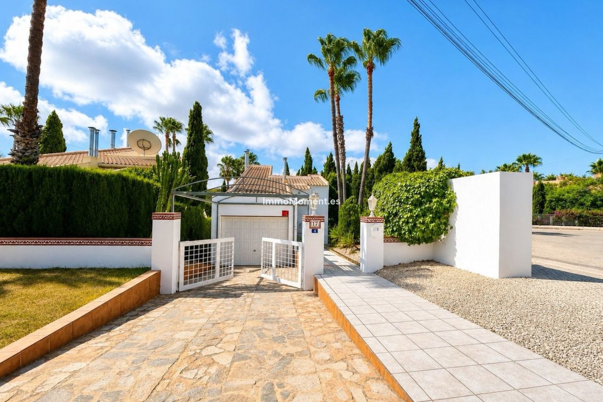 Wiederverkauf - Freistehende Villa - Orihuela - Villamartín