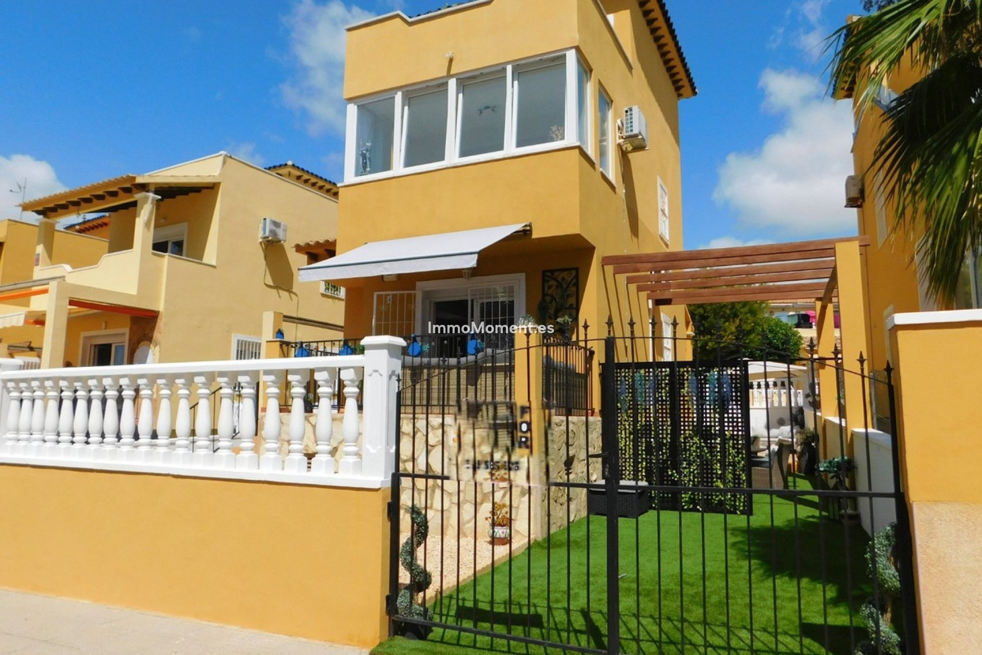 Wiederverkauf - Freistehende Villa - Orihuela - Villamartin