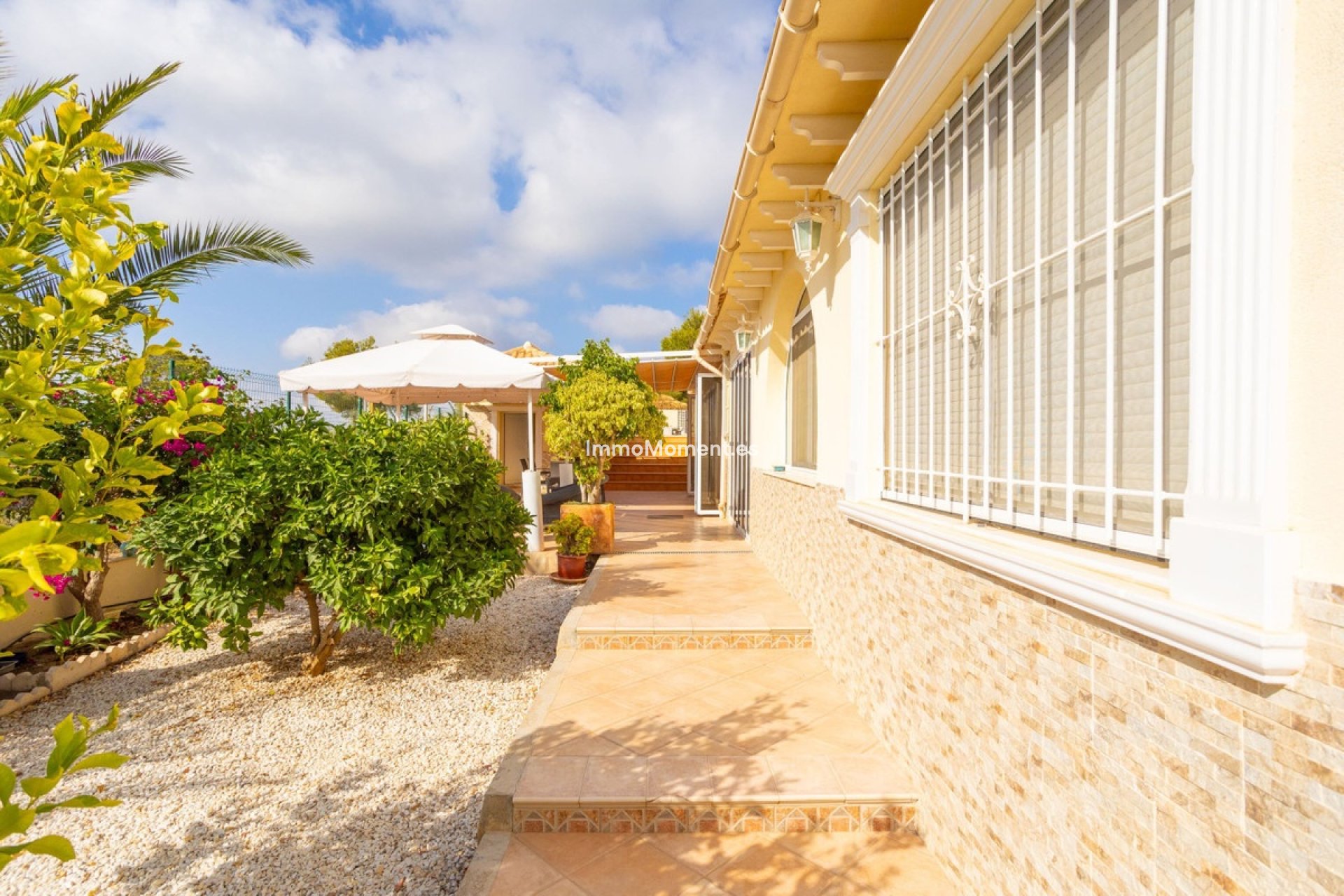 Wiederverkauf - Freistehende Villa - Orihuela - Villamartin