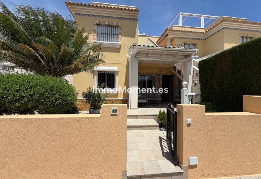 Wiederverkauf - Freistehende Villa - Orihuela - Villamartín