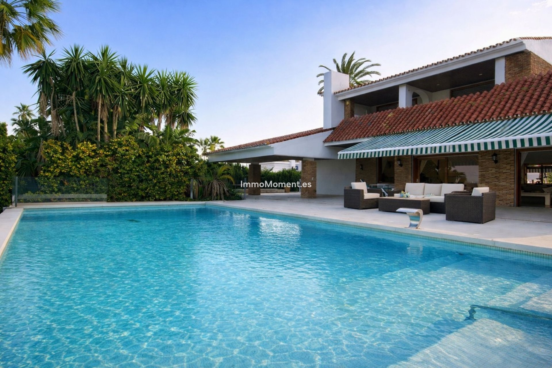 Wiederverkauf - Freistehende Villa - Puerto Banús