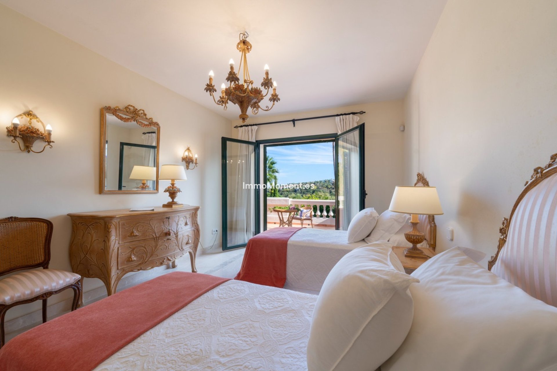 Wiederverkauf - Freistehende Villa - Sotogrande - Sotogrande Alto
