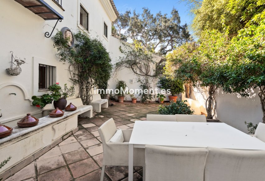 Wiederverkauf - Freistehende Villa - Sotogrande - Sotogrande Costa