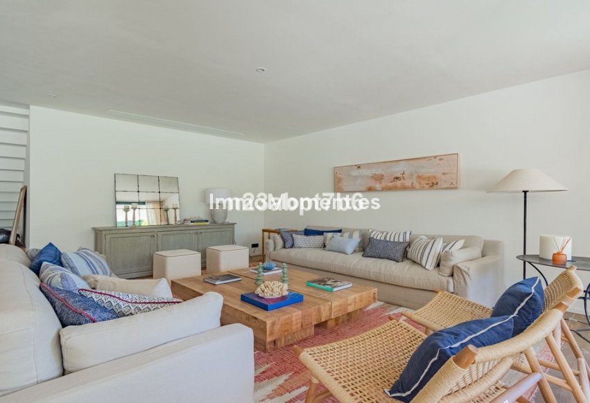 Wiederverkauf - Freistehende Villa - Sotogrande - Sotogrande Costa