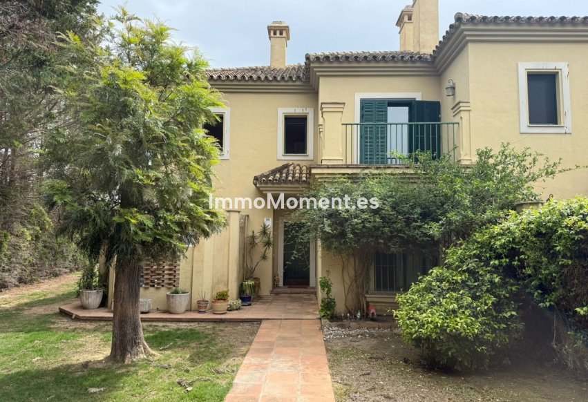 Wiederverkauf - Freistehende Villa - Sotogrande - Sotogrande Costa