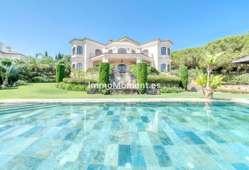 Wiederverkauf - Freistehende Villa - Sotogrande