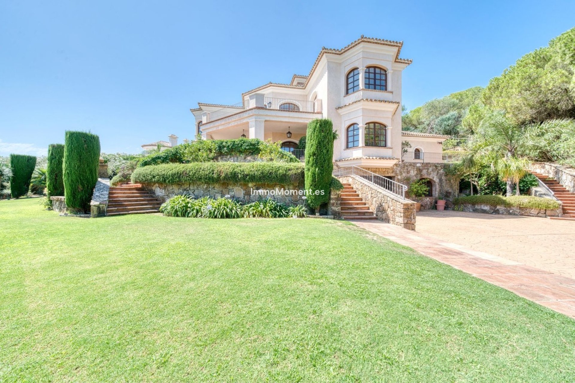 Wiederverkauf - Freistehende Villa - Sotogrande