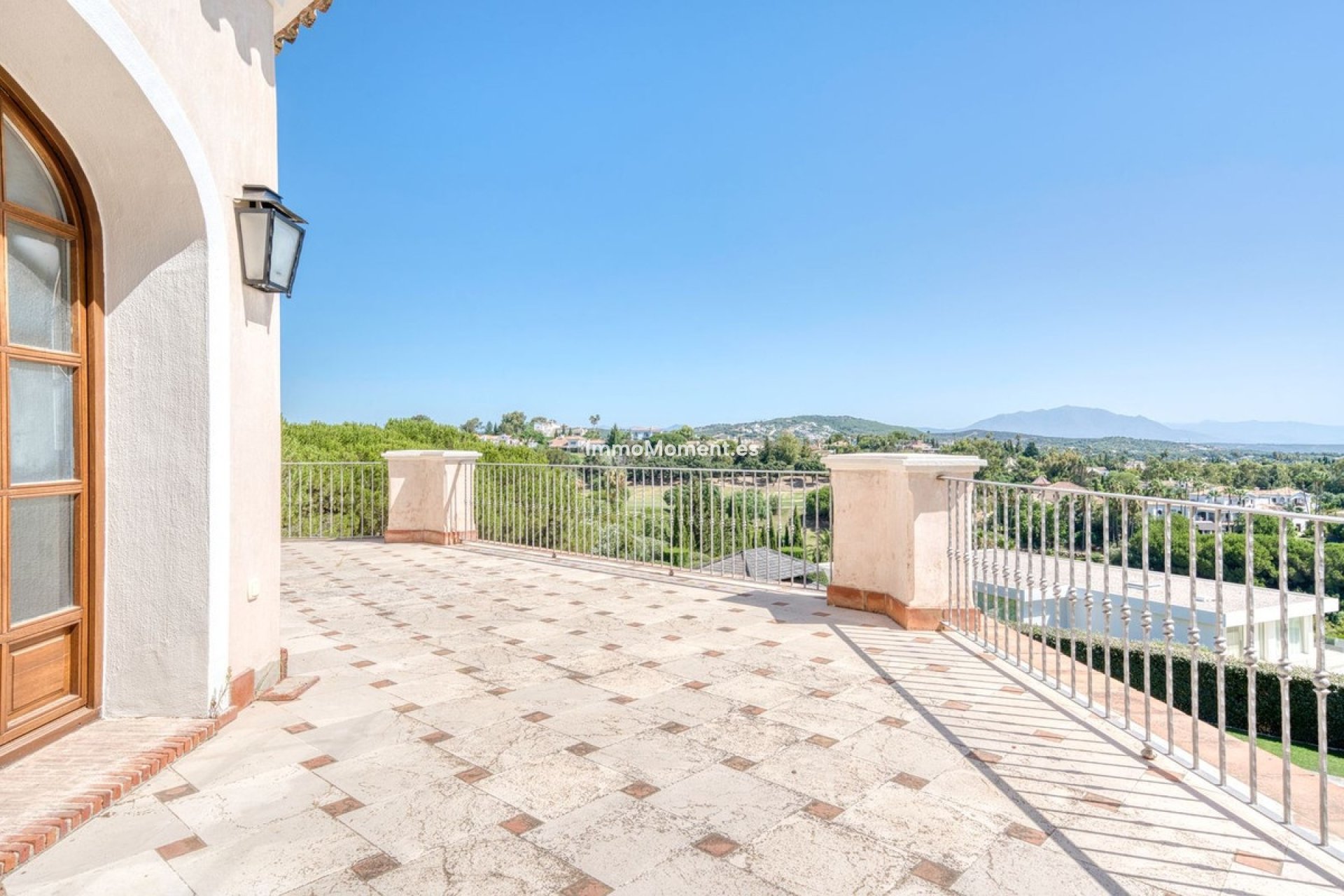 Wiederverkauf - Freistehende Villa - Sotogrande