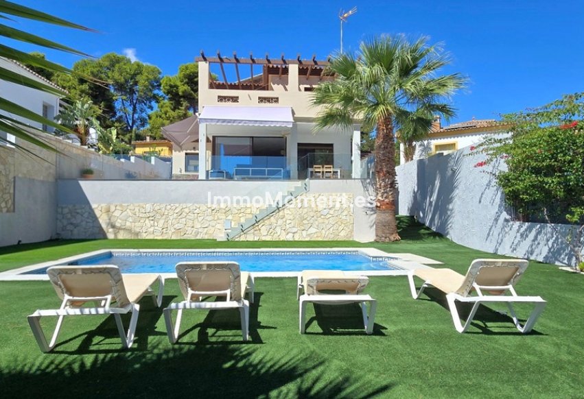 Wiederverkauf - Freistehende Villa - Torremolinos