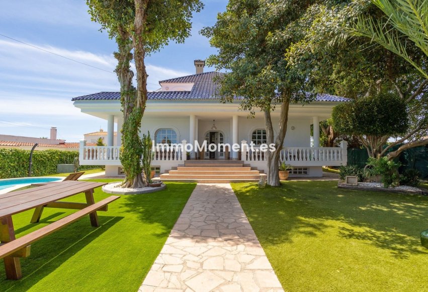 Wiederverkauf - Freistehende Villa - Torrevieja - Torrevieja Centro