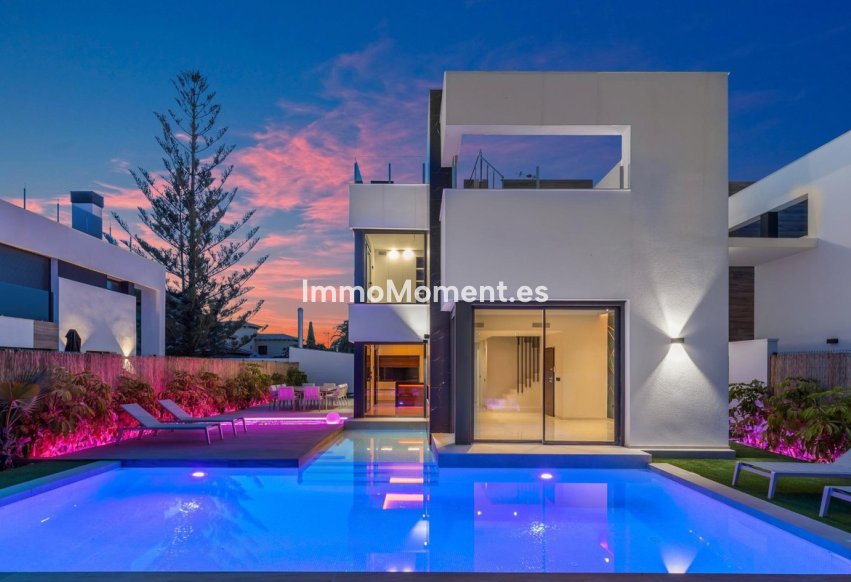 Wiederverkauf - Freistehende Villa - Torrevieja - Torrevieja Centro