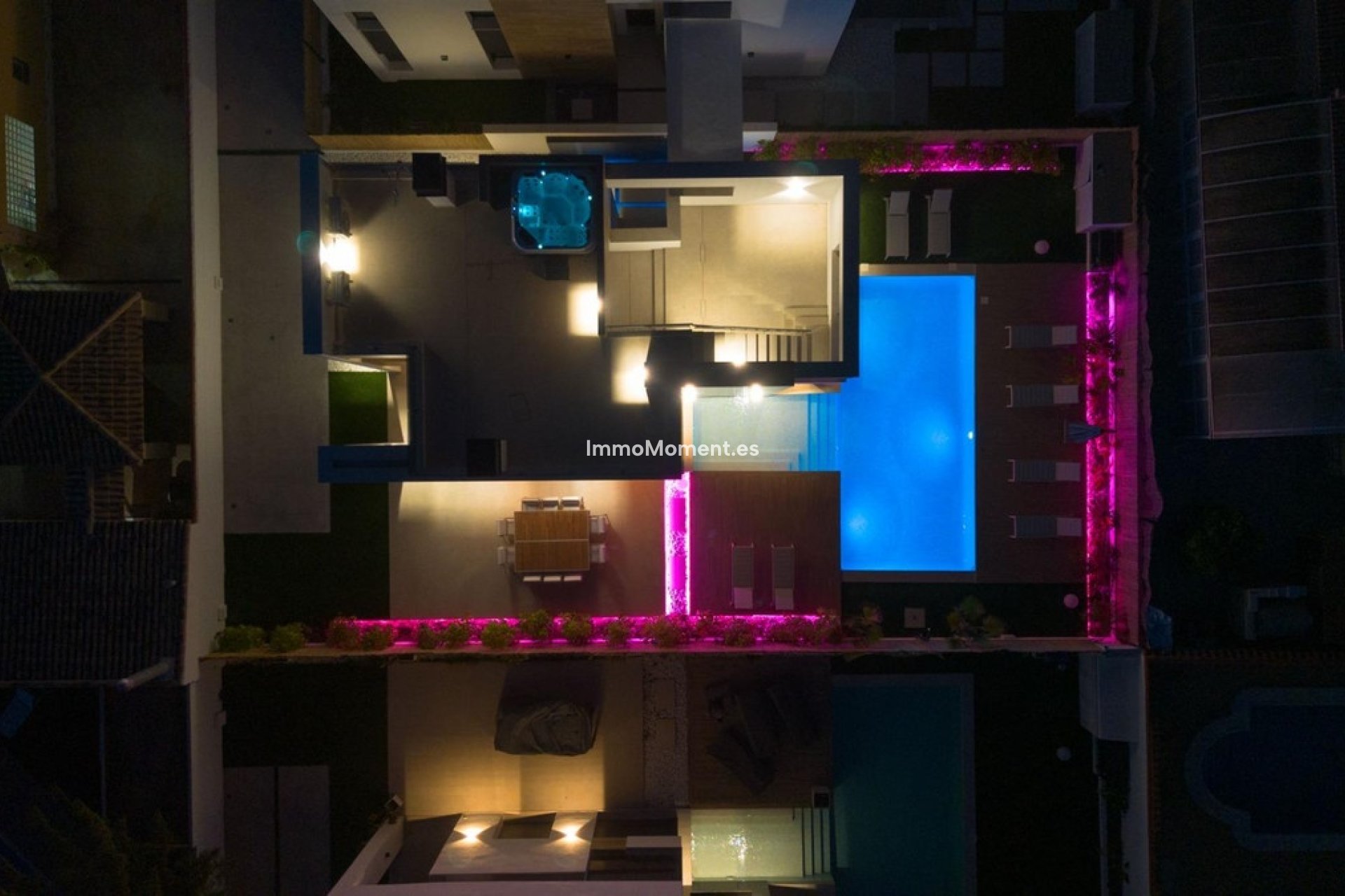 Wiederverkauf - Freistehende Villa - Torrevieja - Torrevieja Centro