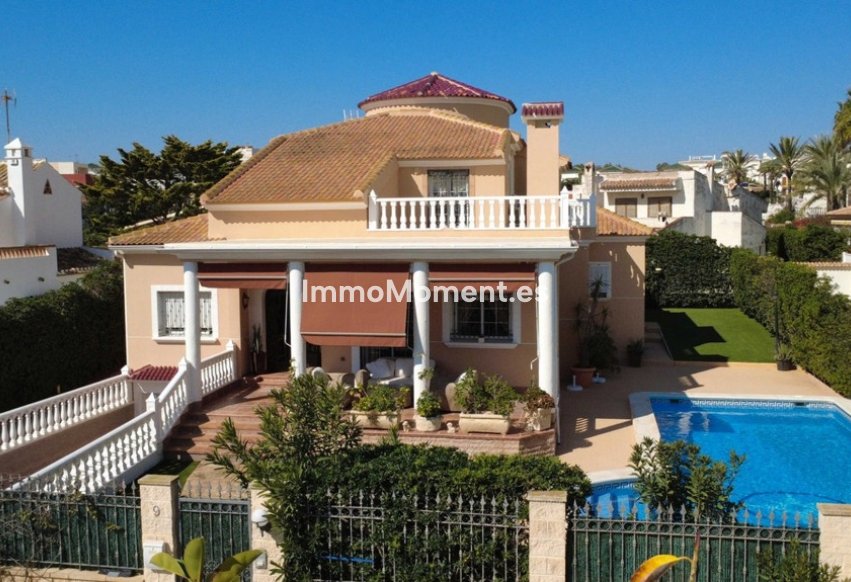 Wiederverkauf - Freistehende Villa - Torrevieja - Torrevieja Centro