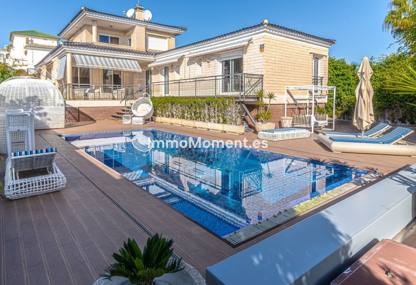 Wiederverkauf - Freistehende Villa - Torrevieja - Torrevieja Centro