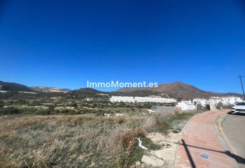 Wiederverkauf - Grundstück - Estepona  - Estepona Centro