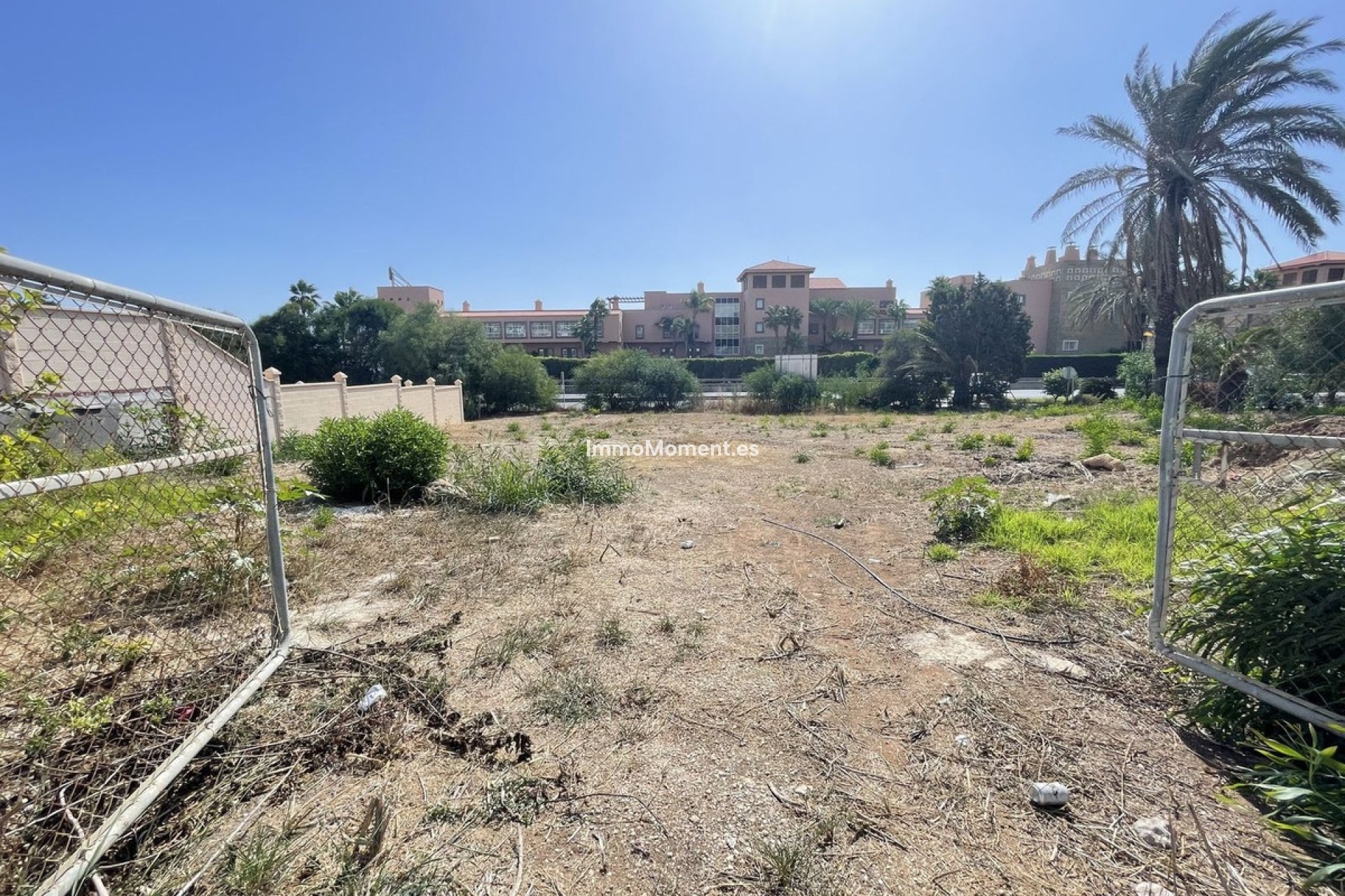 Wiederverkauf - Grundstück - Estepona  - Estepona Centro