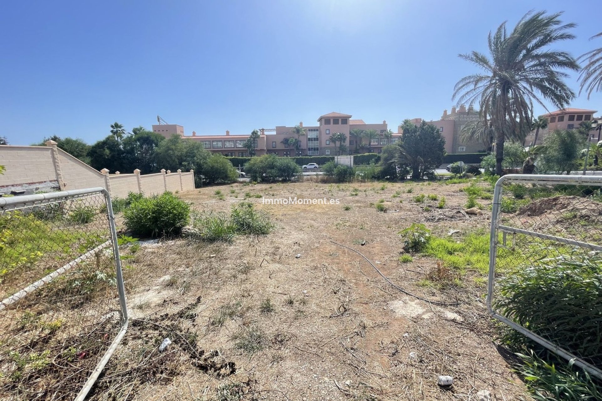 Wiederverkauf - Grundstück - Estepona  - Estepona Centro