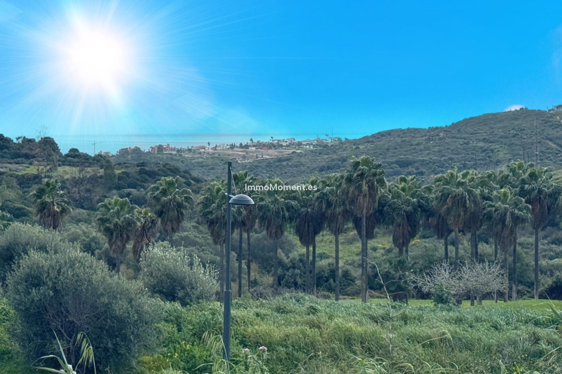 Wiederverkauf - Grundstück - Estepona  - Estepona Centro