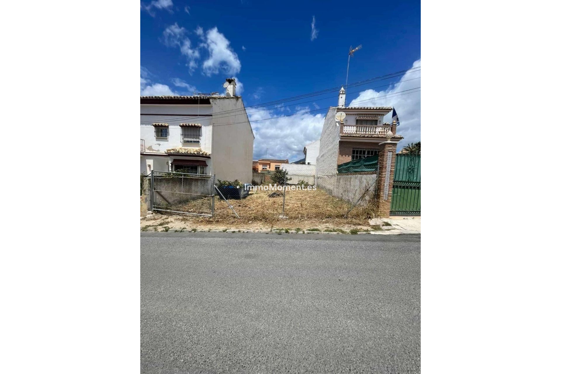 Wiederverkauf - Grundstück - Fuengirola - Fuengirola Centro
