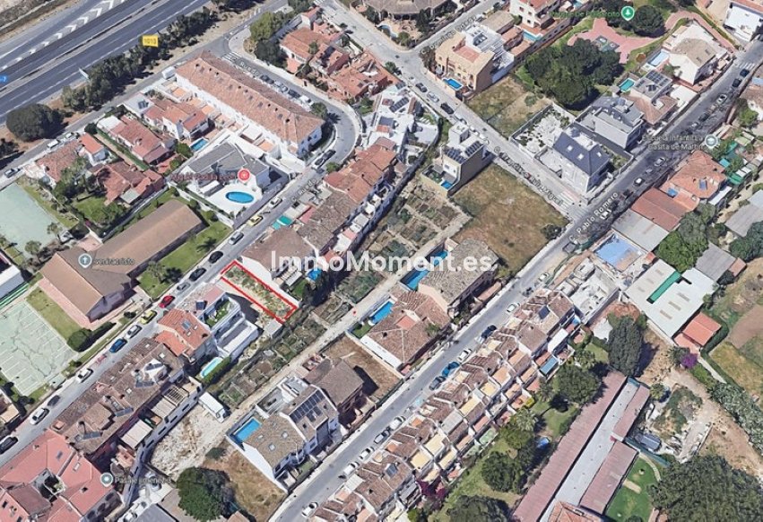 Wiederverkauf - Grundstück - Fuengirola - Los Boliches